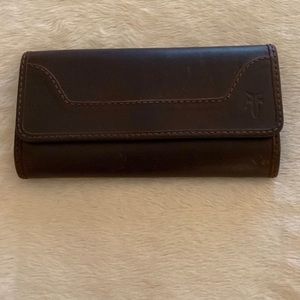 EUC Frye Melissa Wallet in Dark Brown